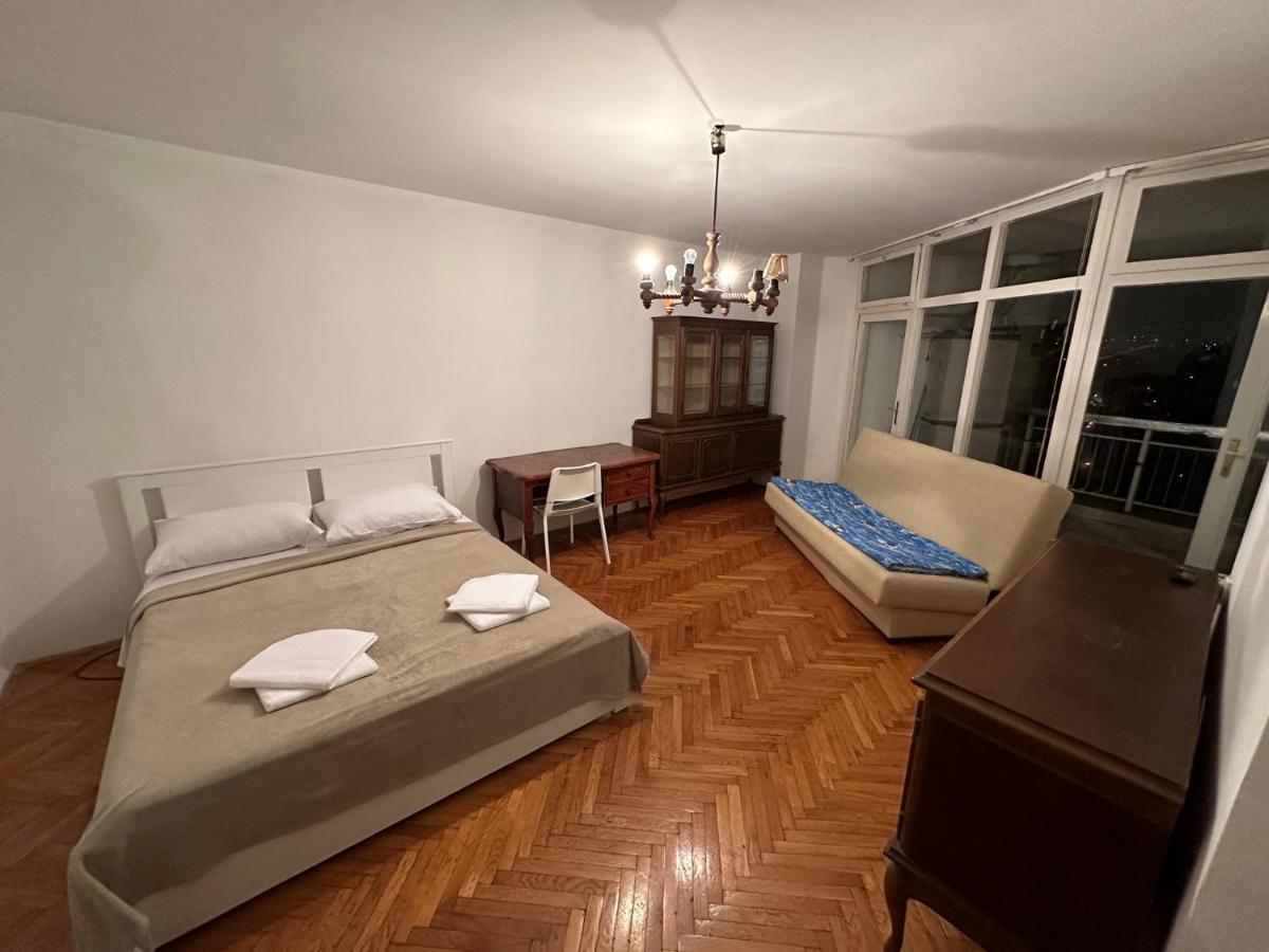 Apartment Sky Рийека Екстериор снимка