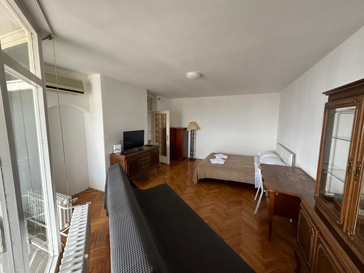 Apartment Sky Рийека Екстериор снимка